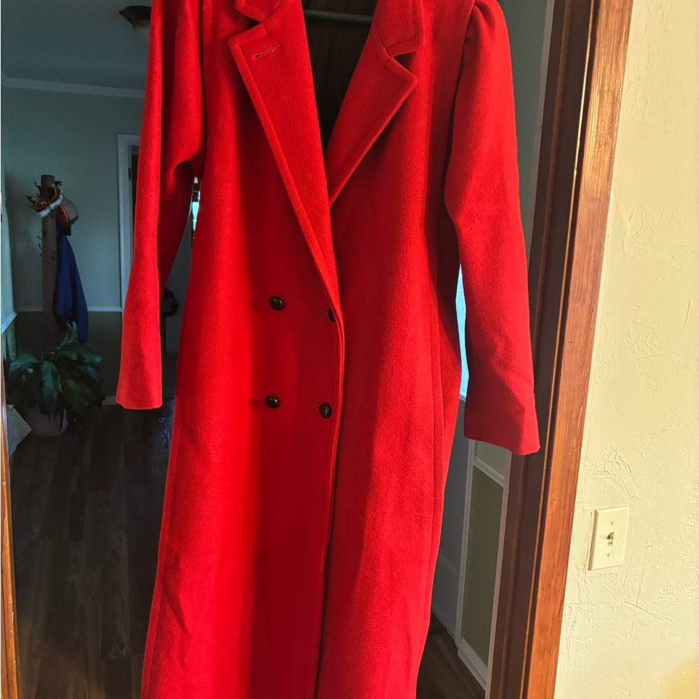 Nice Red Wool Long Ladies Coat - Picture 2 of 6